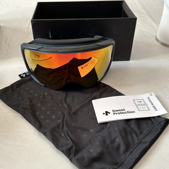 Sweet Protection INTERSTELLAR GOGGLES - RIG Topaz/Matte Teal - Picture 2 of 16
